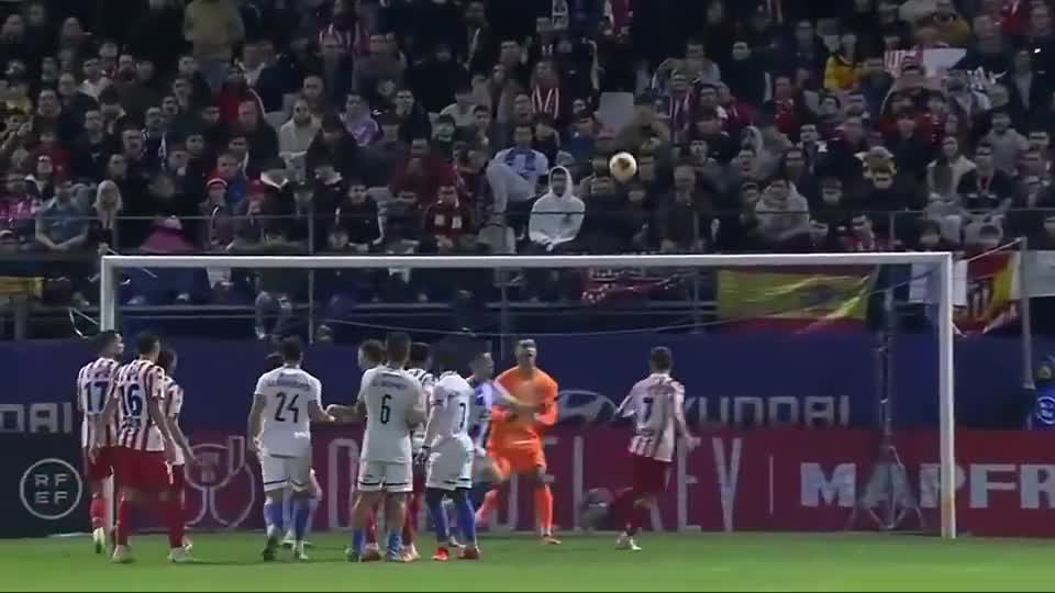 曼联敲定卡里克担任临时主帅，直到本赛季结束