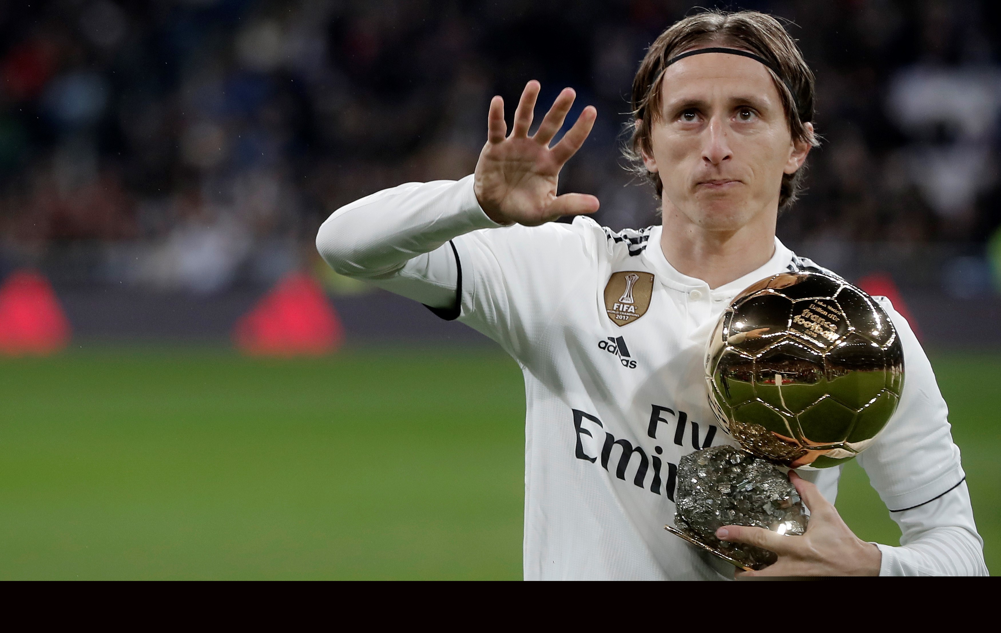 轮盘“全红”策略：概率不变，心理却已失衡。（轮盘全红打法：概率如常，心态已乱）