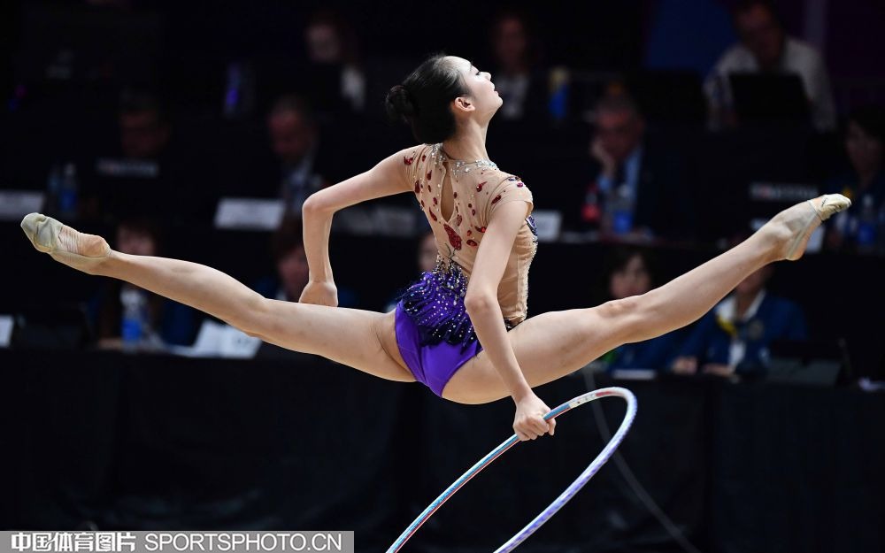 湖人险胜步行者！老詹绝杀，东契奇发力，3配角齐爆，里弗斯瑕疵